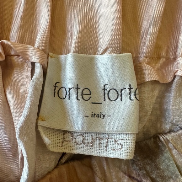 Forte Forte 100% Silk Leaf Print Trousers Size 6 Neutral Pants Straight Pull-on - Picture 5 of 9